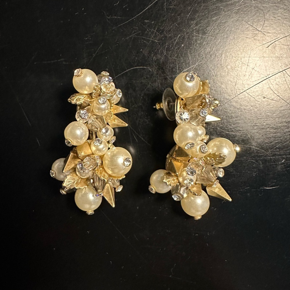 BANANA REPUBLIC Statement Earrings